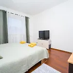 Privatunterkunft Family House *